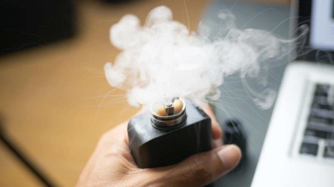 El vapeo no ayuda a dejar de fumar: un estudio revela su verdadero impacto