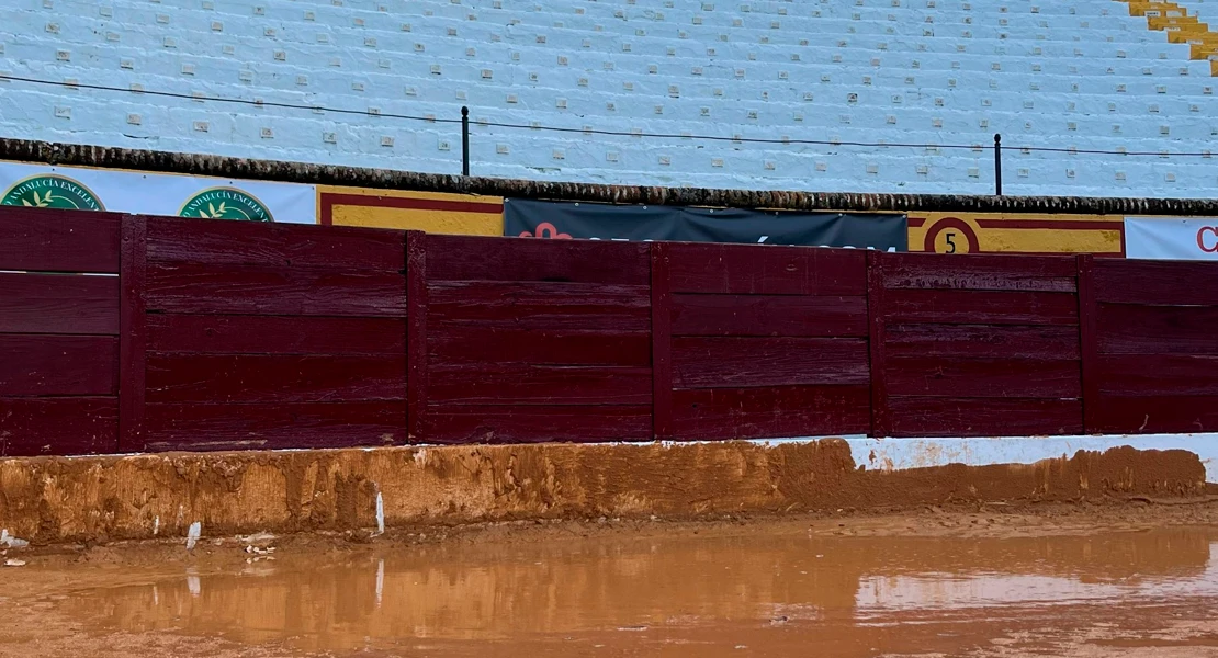 Viento y lluvia echan el freno a la tauromaquia en Olivenza