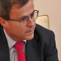 Gallardo pide a la Junta rectificar ante “la falta de respeto institucional”