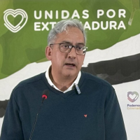 Tachan de "insultante" la subida salarial propuesta para los docentes en Extremadura