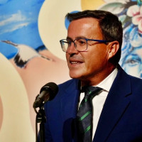 Gallardo denuncia el "teatro" de PP y Vox en Extremadura