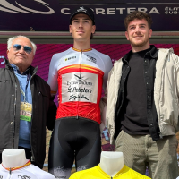 Un equipo extremeño de ciclismo lidera la clasificación general de la Copa de España