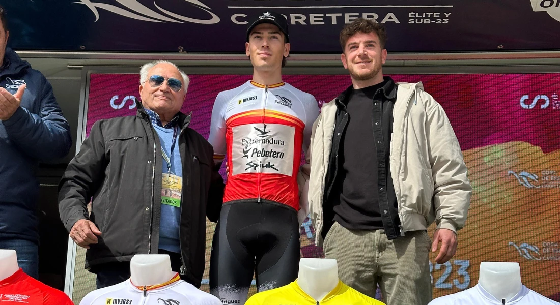 Un equipo extremeño de ciclismo lidera la clasificación general de la Copa de España