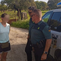 La Guardia Civil auxilia a tres mujeres en una garganta extremeña