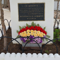 Denuncian la "censura a la Memoria Histórica" en el Cementerio de Santa Marta de los Barros