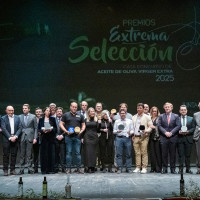 La Junta premia a los productores de aceite de oliva virgen extra: "gracias por no rendiros"