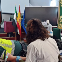 Medio centenar de agentes de las Fuerzas y Cuerpos de Seguridad donan sangre en Badajoz
