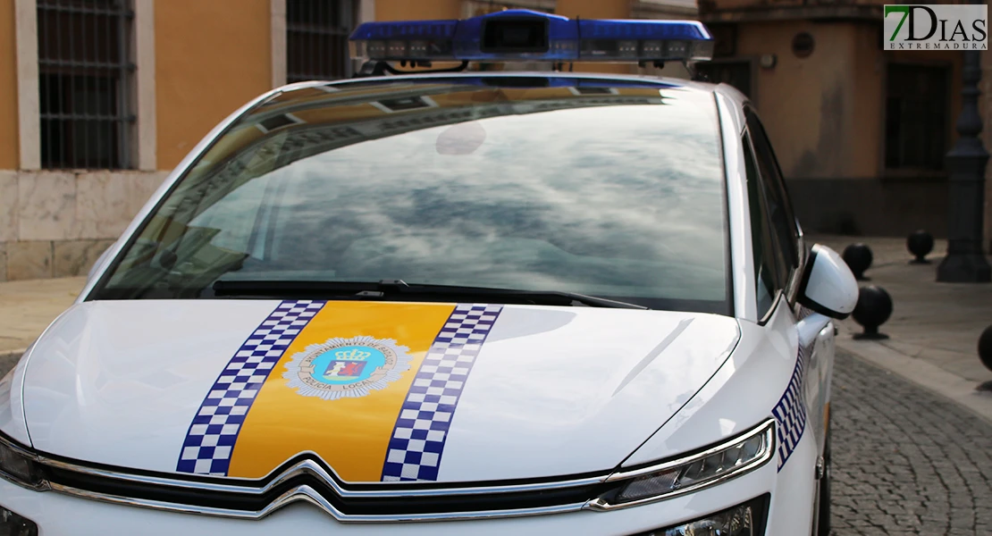 Un nuevo sistema para multar y comprobar el estado de los coches en Badajoz