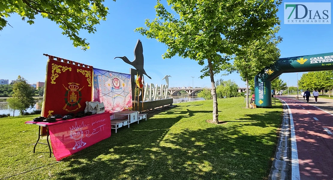 Imágenes del IV Cross Militar 'El héroe' en Badajoz