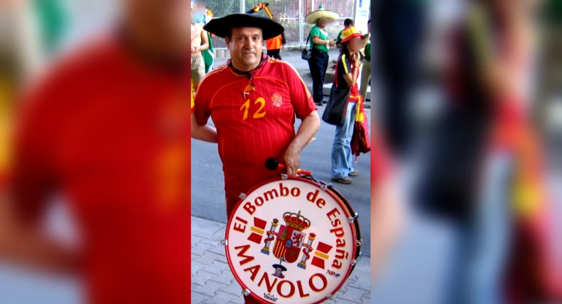 Fallece Manolo 'el del bombo', icono de la afición de La Roja