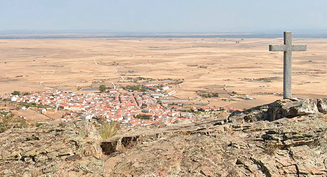 Graves carencias para los jóvenes en Sierra de Fuentes, según Somos Cáceres
