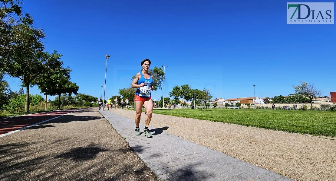 Imágenes del IV Cross Militar 'El héroe' en Badajoz