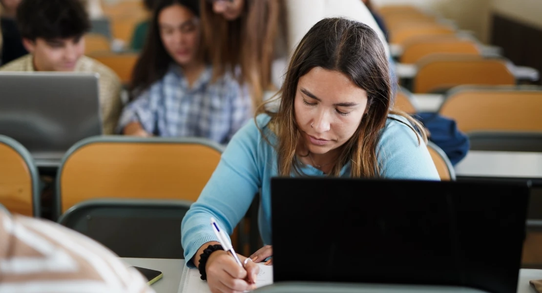 Amplían el plazo para solicitar las becas del curso 2025-2026