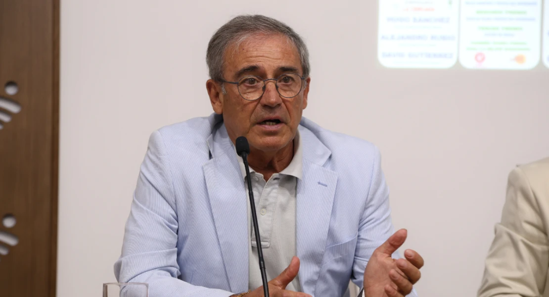 Polémica salida de Luis Reina de la Diputación: ambas partes emiten un comunicado