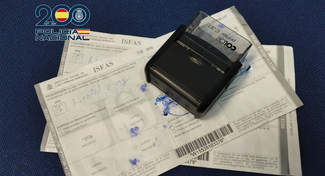 Compra el sello de un médico por internet para falsificar recetas y lo pillan en Badajoz