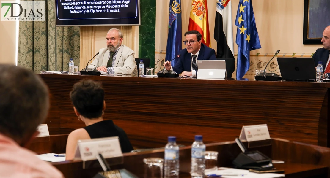Gallardo se despide de Diputación: "Mi compromiso con esta tierra sigue inacto"