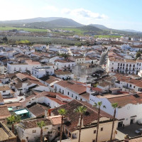 Denuncian en Olivenza la paralización de las obras de rehabilitación de viviendas para alquiler asequible