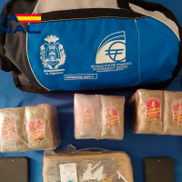 Alta velocidad, coches de alquiler y una bolsa llena de droga: así cayó en Badajoz un presunto narco