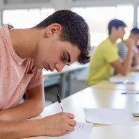 Si tienes buena nota en Bachillerato, podrías recibir 900 € en Extremadura