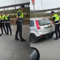 ¿Por qué hay tantos policías con chaleco amarillo en Badajoz?