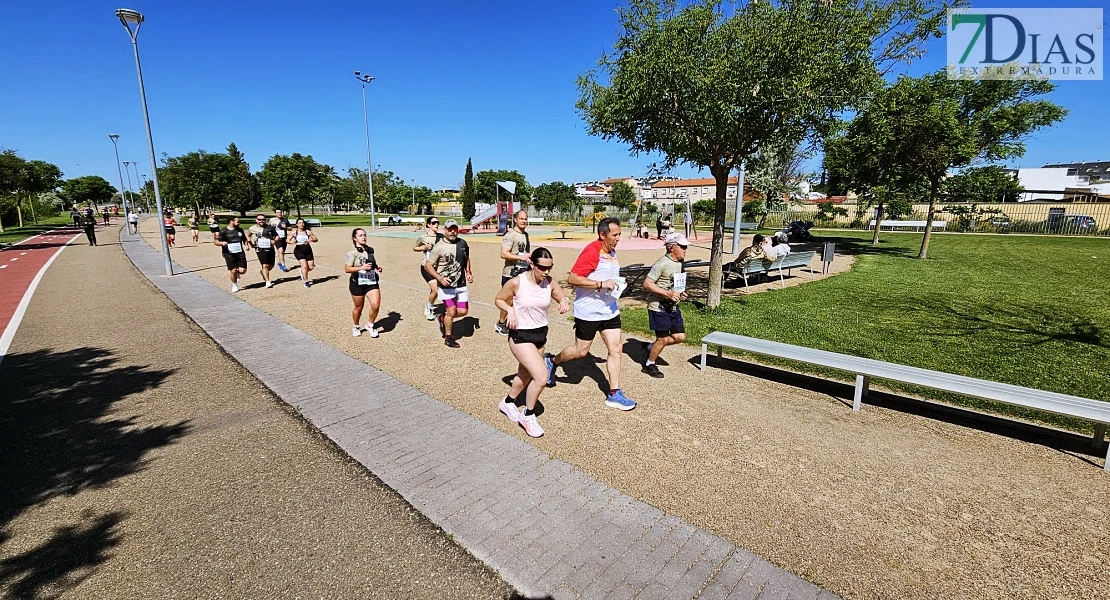 Imágenes del IV Cross Militar 'El héroe' en Badajoz