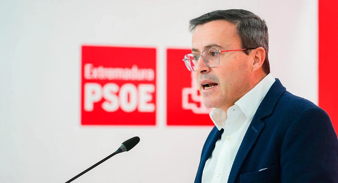 Gallardo envía una carta a los socialistas extremeños: "Se han traspasado todos los límites"