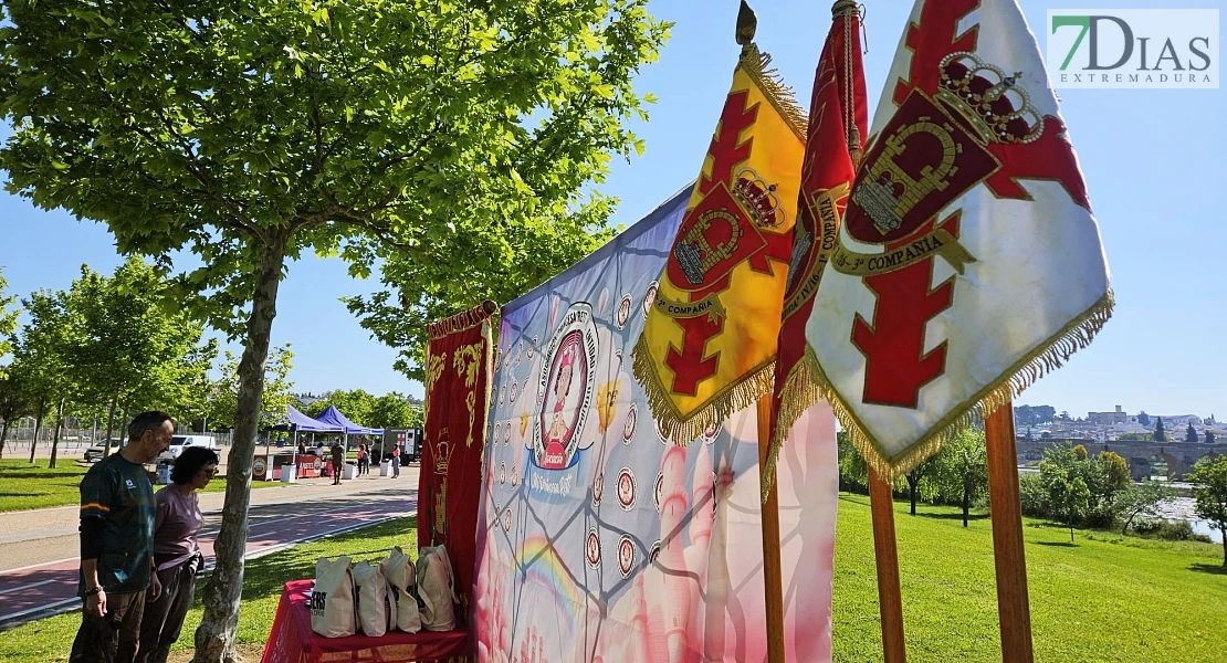 Imágenes del IV Cross Militar 'El héroe' en Badajoz
