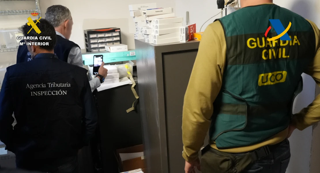 Varios detenidos por defraudar más de 2 M€ en el IVA comercializando móviles