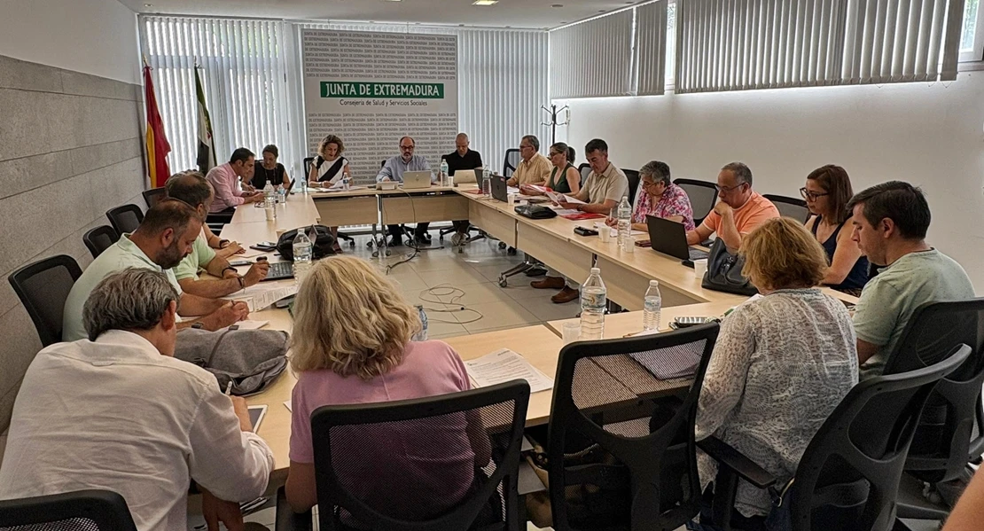 Sanidad aborda el calendario preliminar de las oposiciones del SES