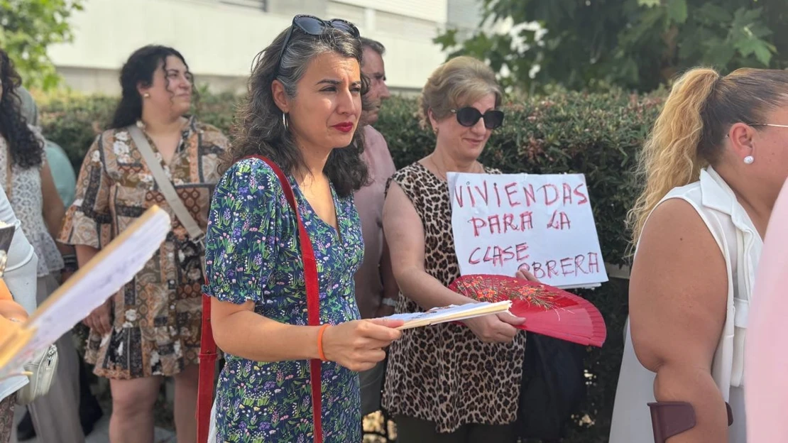 De Miguel: “El gobierno es incapaz de abrir la Consejería a 31 familias de Villafranca”