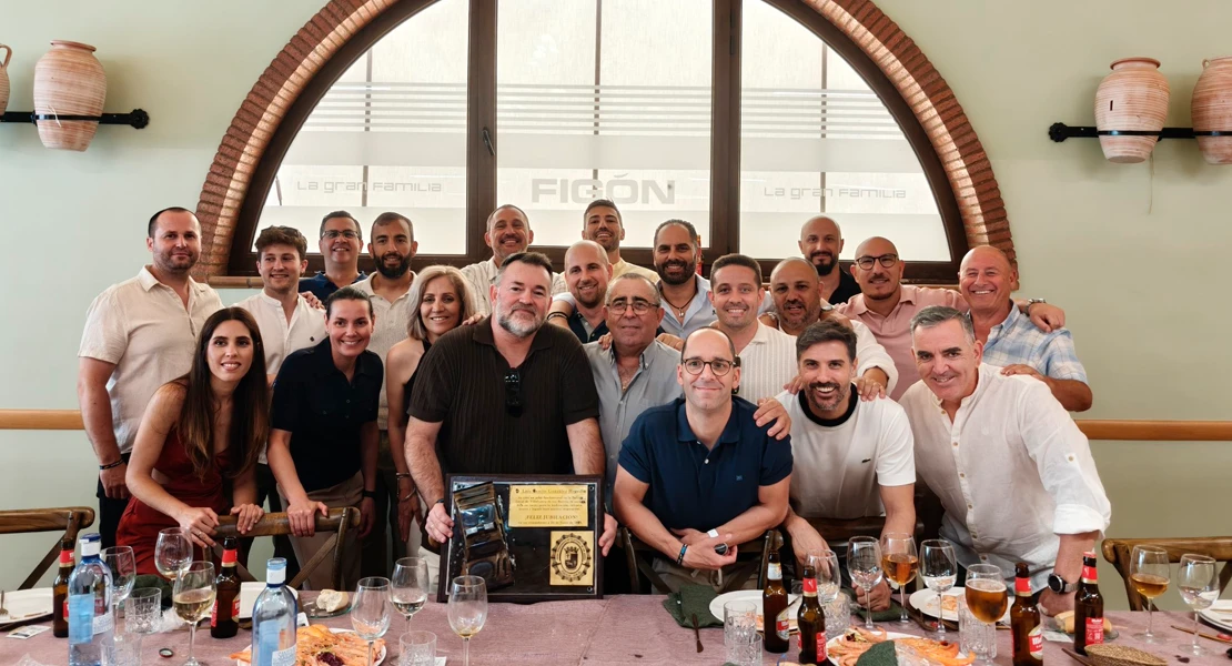 Villafranca de los Barros rinde homenaje a un agente de Policía Local ejemplar