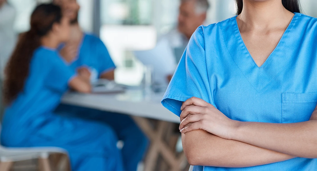 Los enfermeros exigen una jornada sanitaria justa y sin privilegios entre categorías