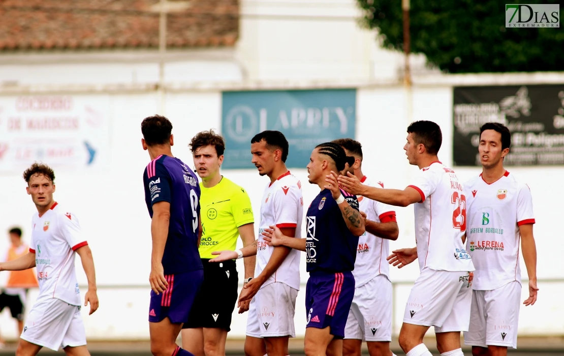 Todas las imágenes del playoff entre el Llerenense y el CD Badajoz