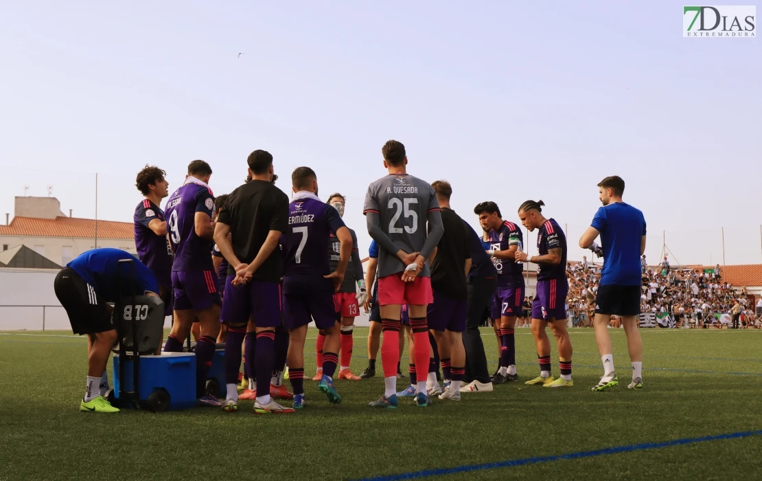 Todas las imágenes del playoff entre el Llerenense y el CD Badajoz