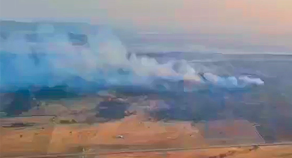 Imágenes del incendio que ha arrasado 800 hectáreas en Extremadura
