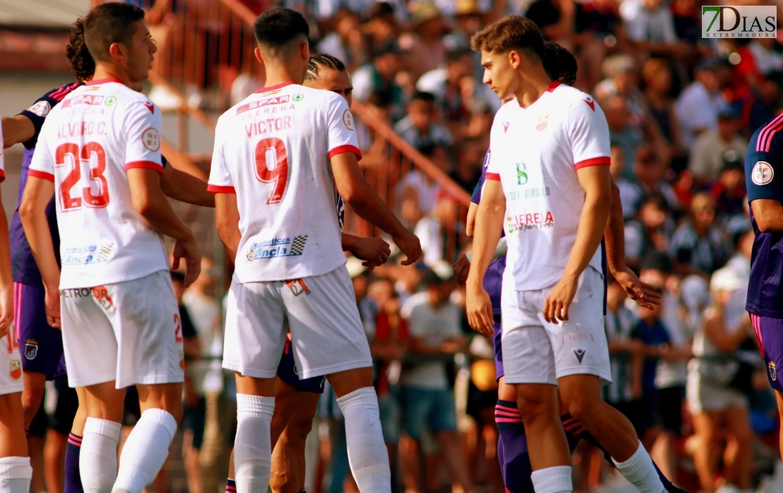 Todas las imágenes del playoff entre el Llerenense y el CD Badajoz