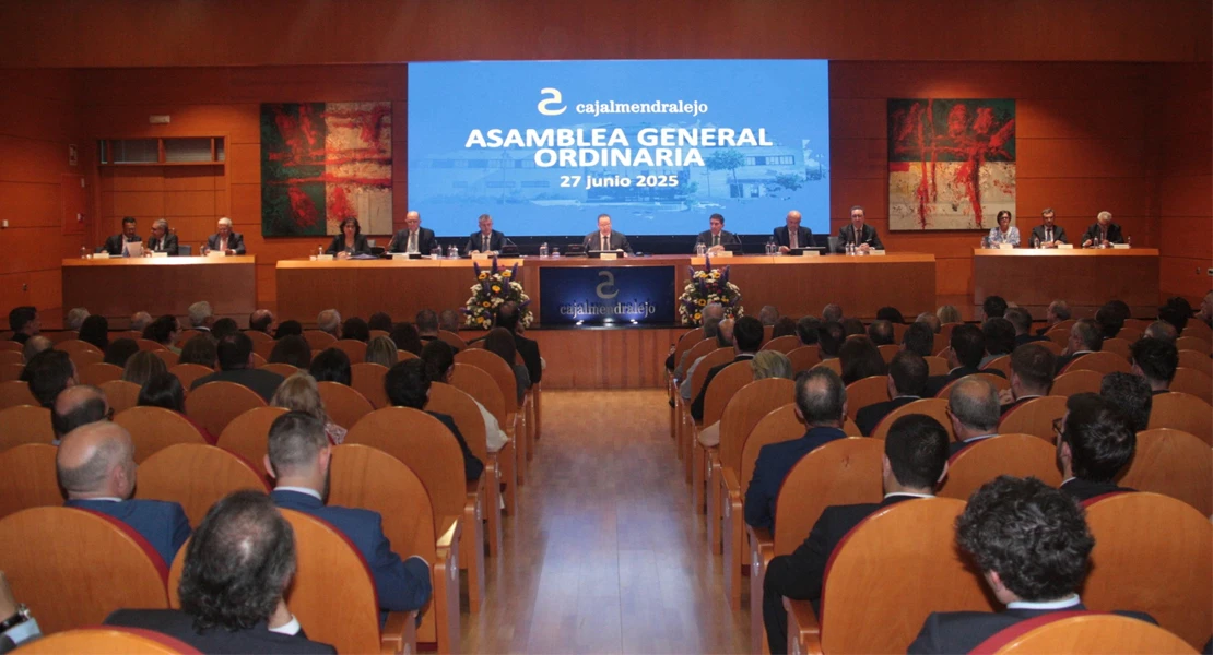 Cajalmendralejo aprueba sus cuentas y consolida su liderazgo en Extremadura