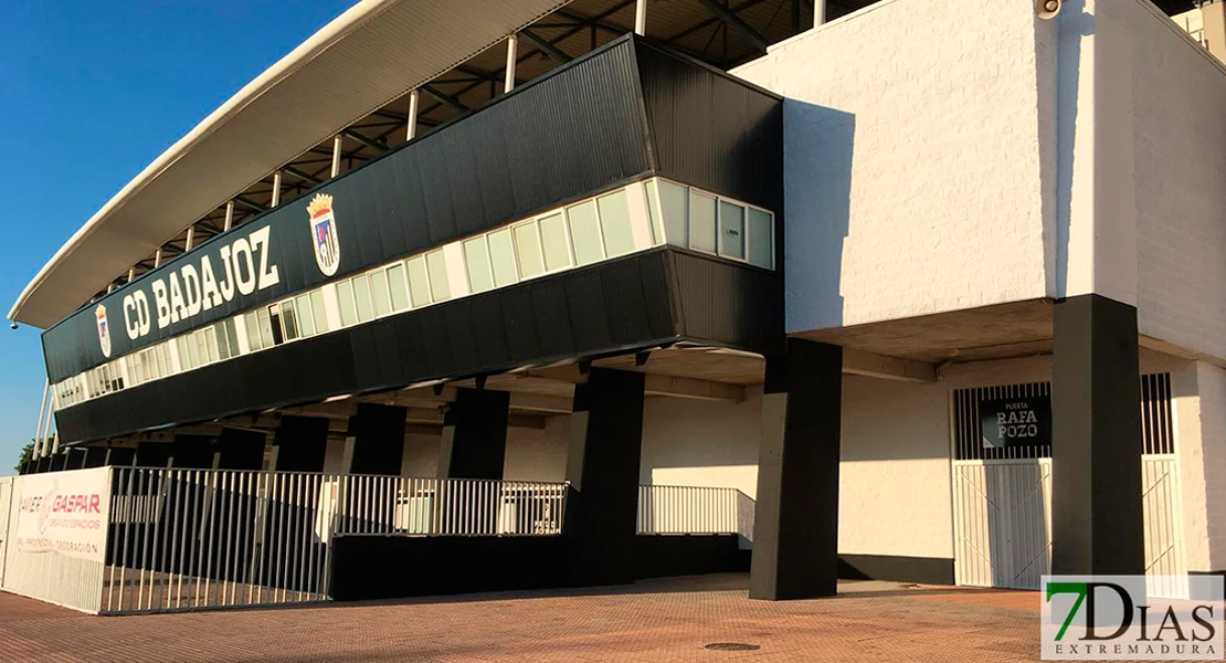El CD Badajoz cumple su palabra: habrá abonos gratis