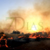 ¿Por qué huele a quemado en Badajoz? Un incendio levanta una impresionante columna de humo