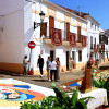 Arte efímero en San Vicente de Alcántara: el Corpus Christi llena las calles de color