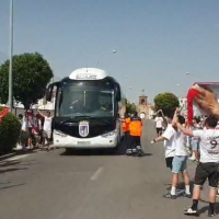 Gran ambiente en la llegada del CD Badajoz a Llerena