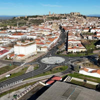 Transportes abrirá a peatones y ciclistas 146 km de carreteras en 58 municipios, varios extremeños