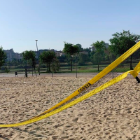 Vandalismo en Badajoz: destrozan las pistas de vóley del Parque del Río
