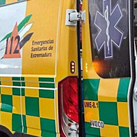 Un joven de 18 años grave tras un accidente de moto en Extremadura