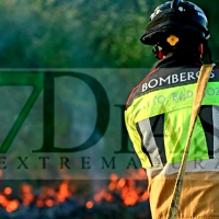 Bomberos de Badajoz: "14 plazas que esperamos como agua de mayo"