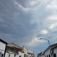 Domingo sofocante y lluvias en varios puntos de Extremadura