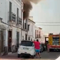 Fallece una niña en un incendio de vivienda en Olivenza