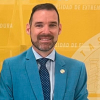 La comunidad universitaria vuelve a elegir a Daniel Martín tras su dimisión en Badajoz