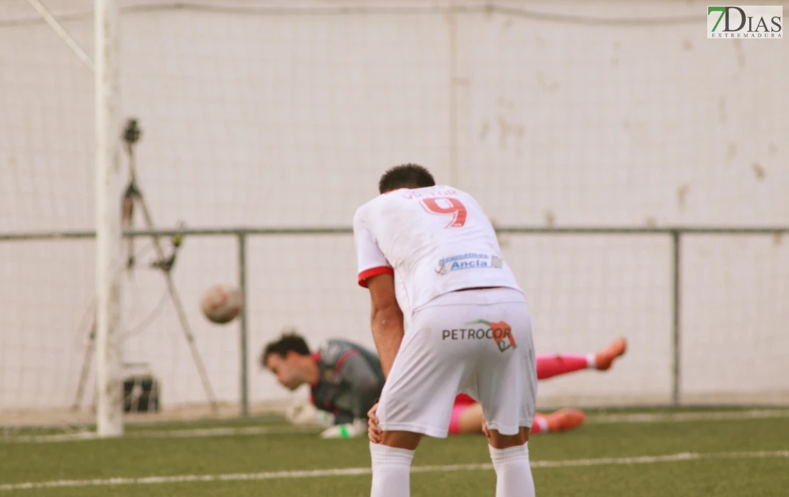 Todas las imágenes del playoff entre el Llerenense y el CD Badajoz