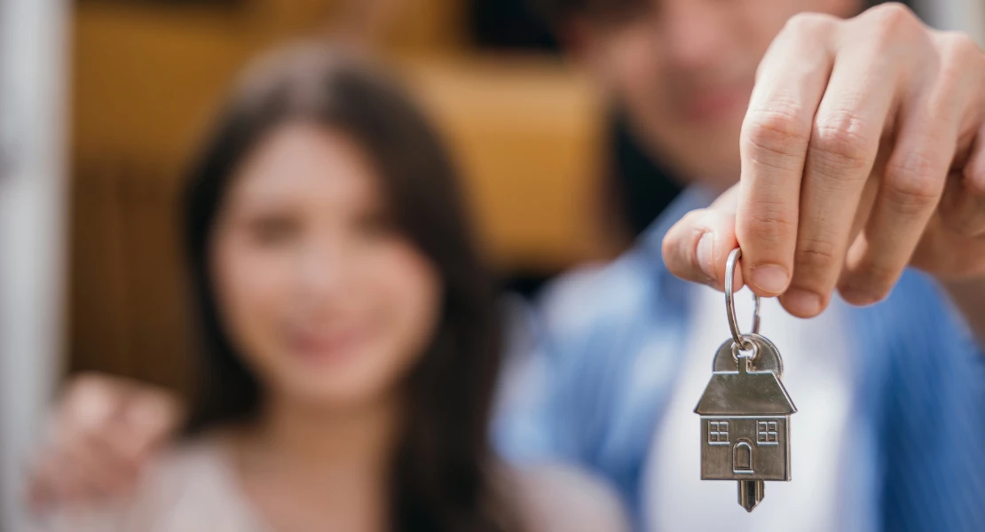 Más de 10 M € para facilitar el acceso a la vivienda a 900 jóvenes extremeños